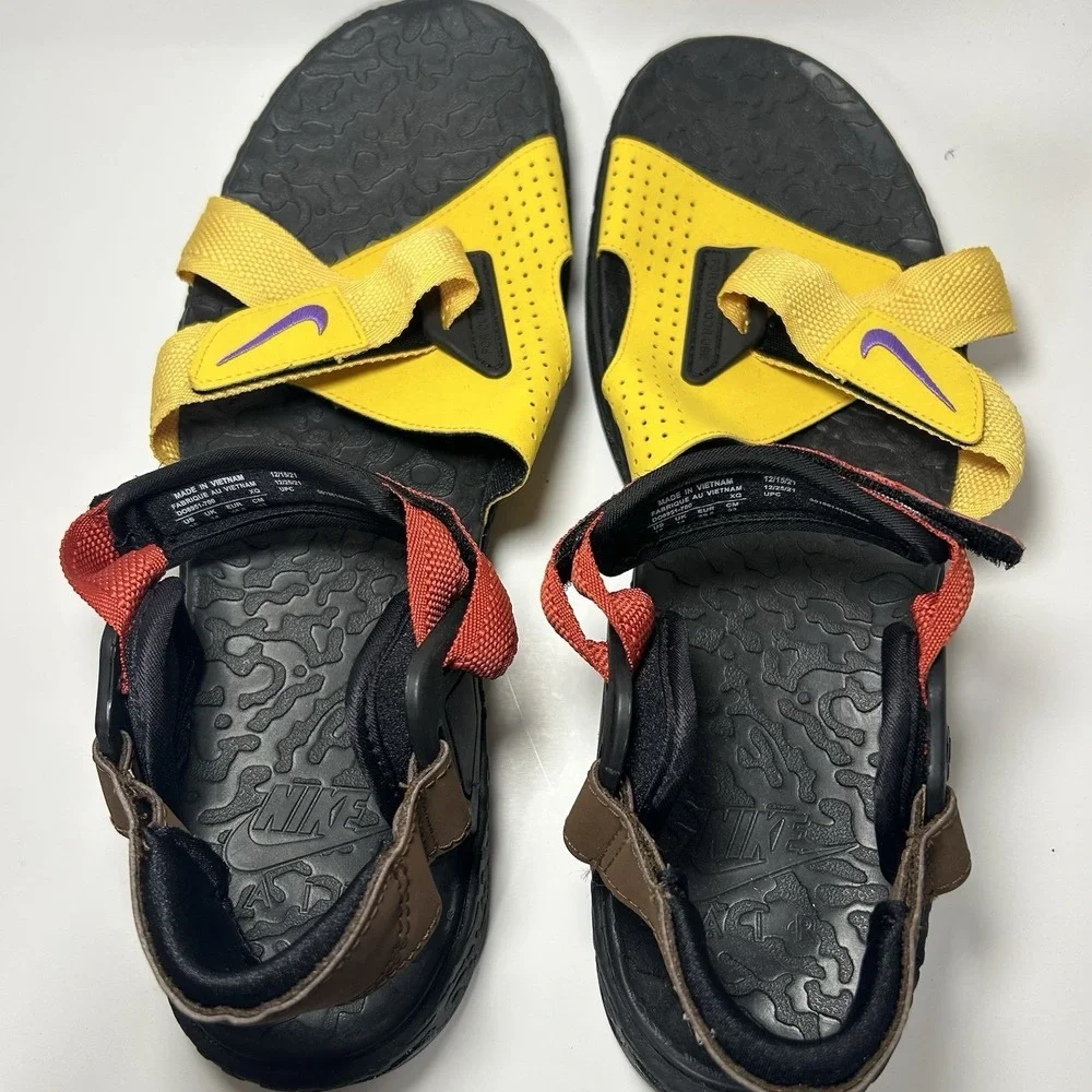 Nike ACG Air Deschutz Sandals Mens 15 NWOT Yellow Purple Outdoor Rare